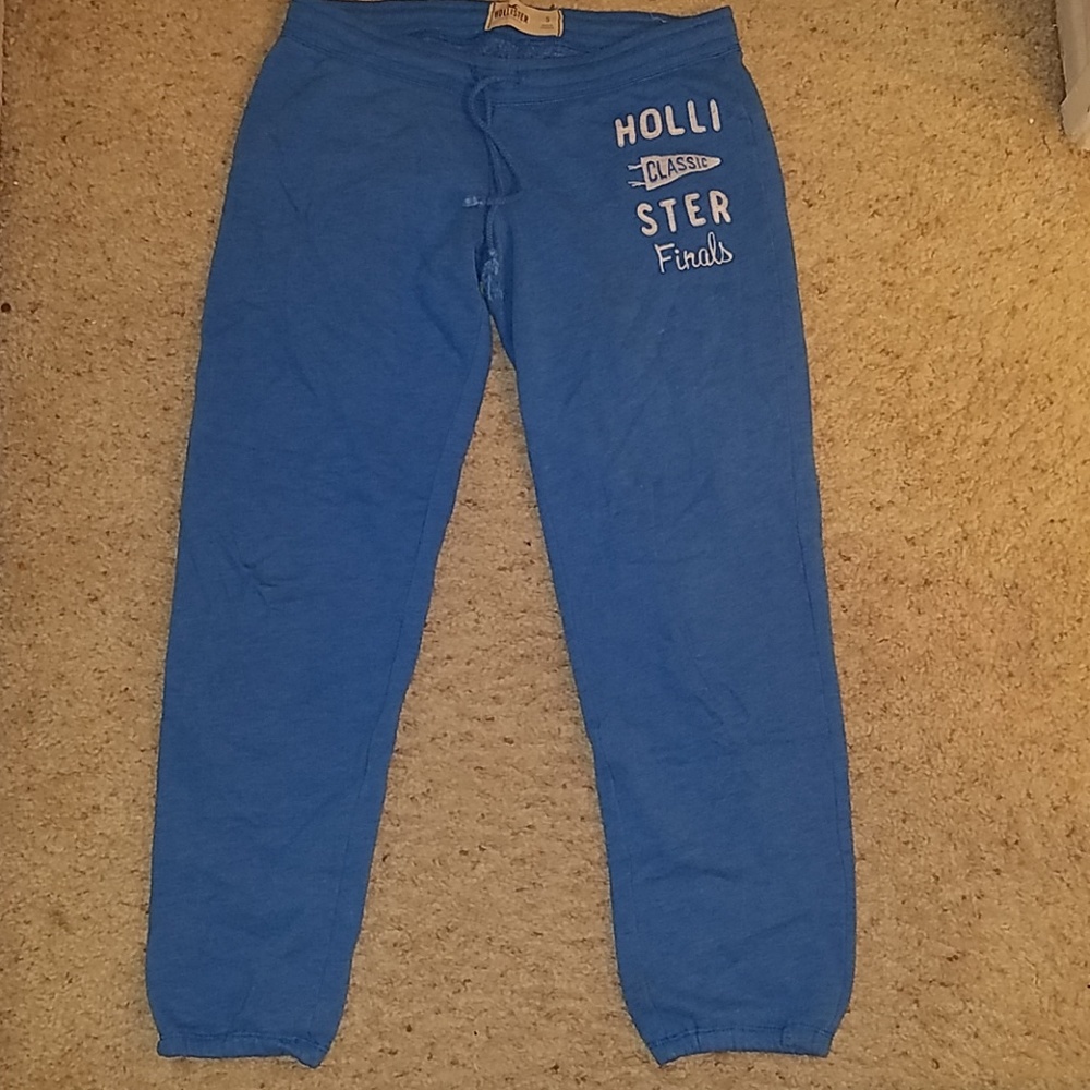 Small Hollister sweatpants